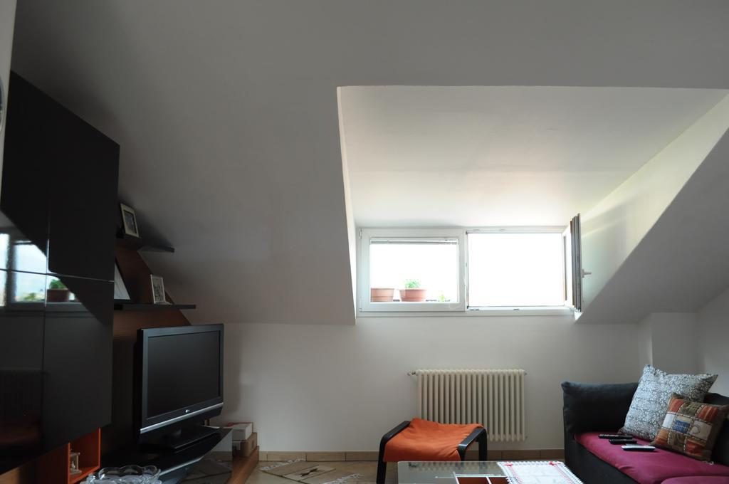 ריבה דל גארדה Linden Apartment מראה חיצוני תמונה